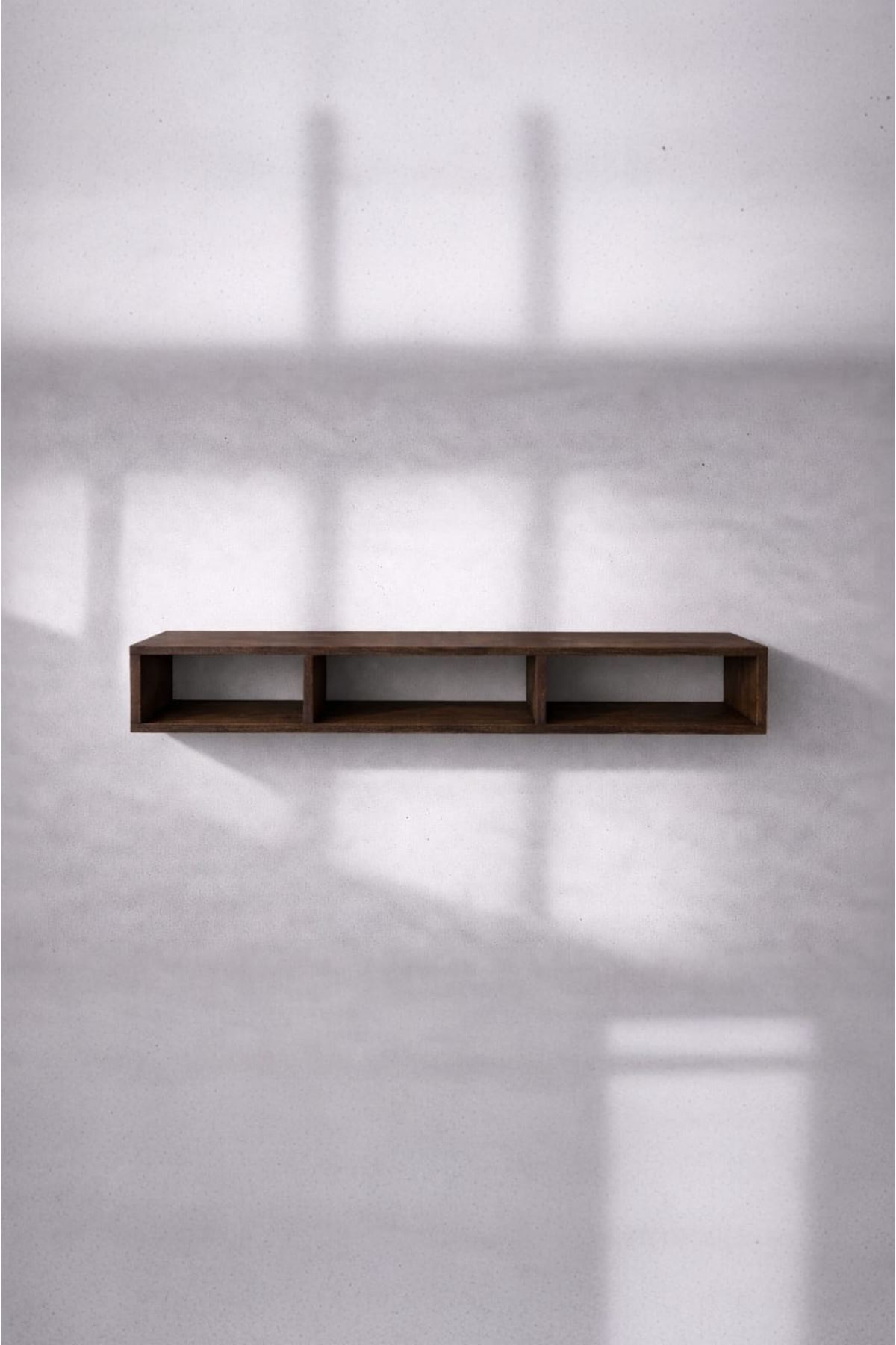 Dekoratif Raflı Duvar Tv Ünitesi  Üç Bölmeli Barok 130