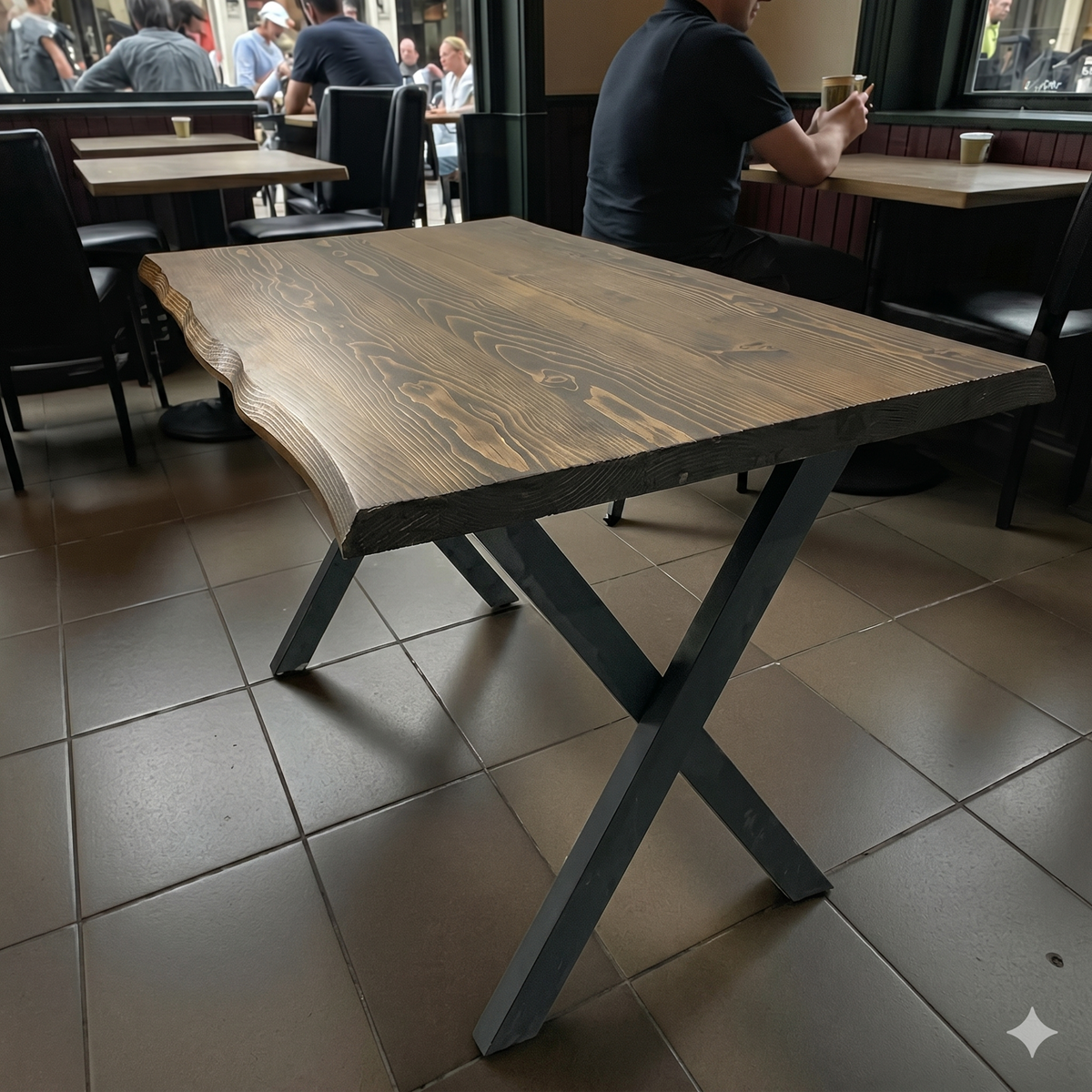 CAFE MASA CEVİZ KÖKNAR Kütük Masa X AYAK SİYAH